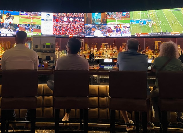 Sports bar Casino Betting