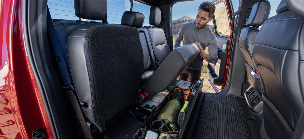 2025 Ford F-150 interior storage