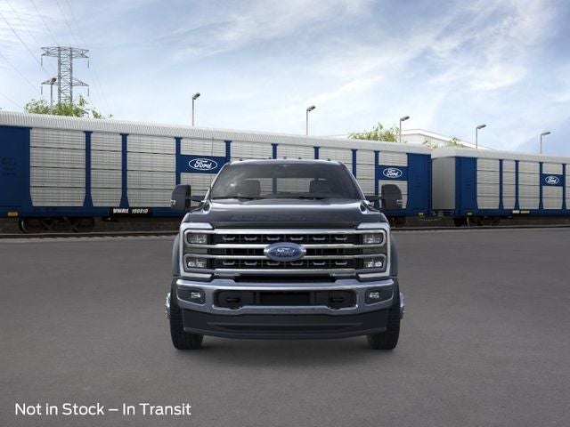 2026 Ford Super Duty F-450 DRW LARIAT 4WD Crew Cab 203 WB 84 CA