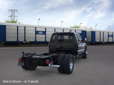 2026 Ford Super Duty F-450 DRW LARIAT 4WD Crew Cab 203 WB 84 CA