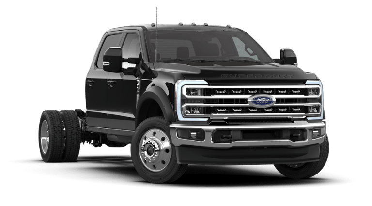 2026 Ford Super Duty F-450 DRW LARIAT 4WD Crew Cab 203 WB 84 CA