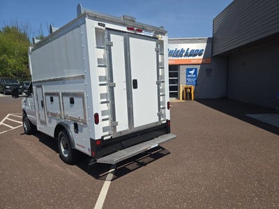 2026 Ford E-Series Cutaway E-350 SRW 138 WB