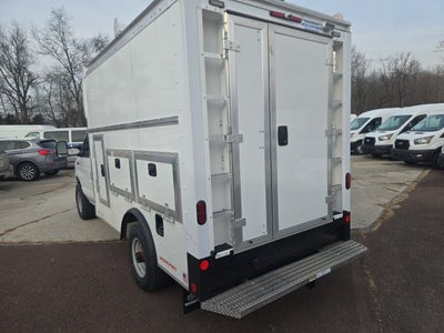 2026 Ford E-Series Cutaway E-350 SRW 138 WB