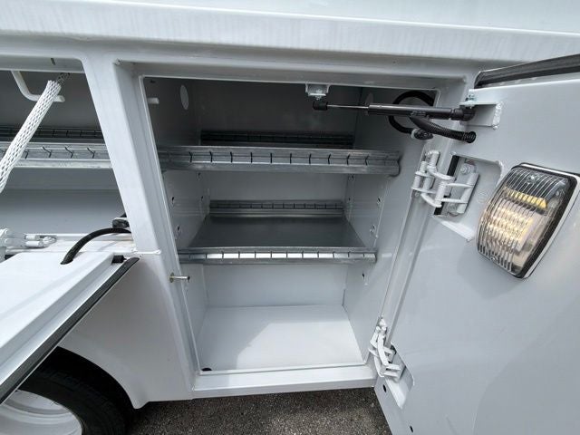 2026 Ford E-Series Cutaway E-350 DRW 138 WB