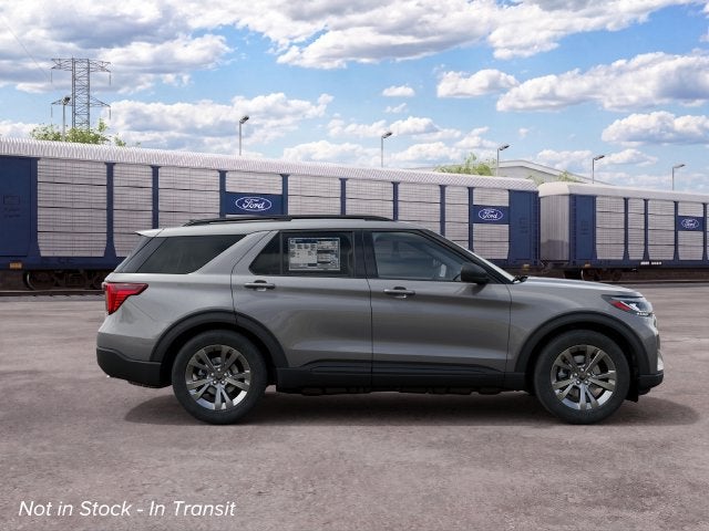 2027 Ford Explorer Active w/200A Pkg 4WD
