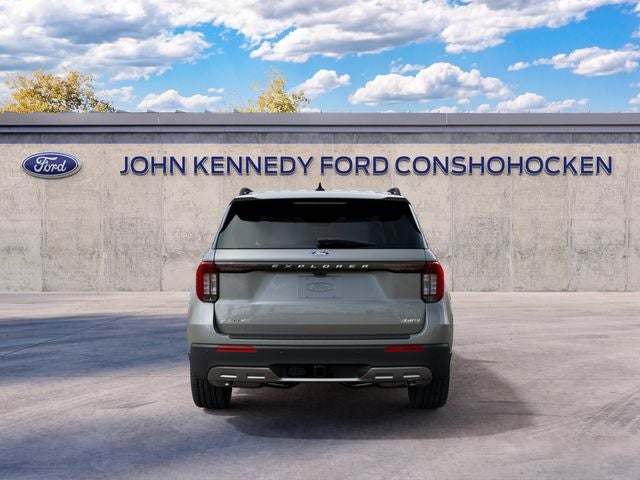 2027 Ford Explorer Active w/200A Pkg 4WD