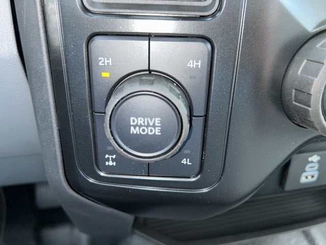 2026 Ford Super Duty F-250 SRW XL 4WD Reg Cab 8' Box