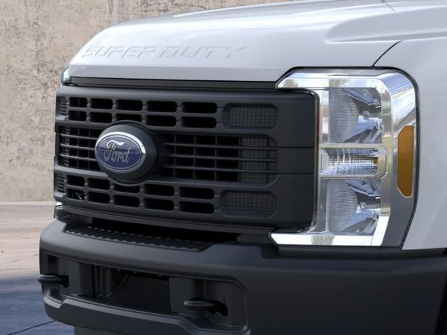 2026 Ford Super Duty F-350 SRW XL 4WD Reg Cab 8' Box