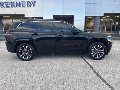 2022 Jeep Grand Cherokee Overland