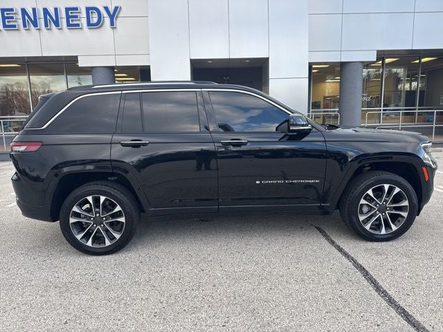 2022 Jeep Grand Cherokee Overland