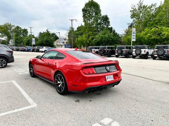 2021 Ford Mustang EcoBoost