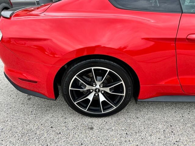 2021 Ford Mustang EcoBoost