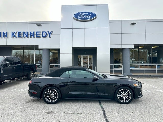 2016 Ford Mustang EcoBoost Premium