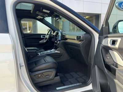 2022 Ford Explorer Platinum