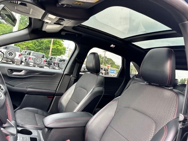 2023 Ford Escape ST-Line Select