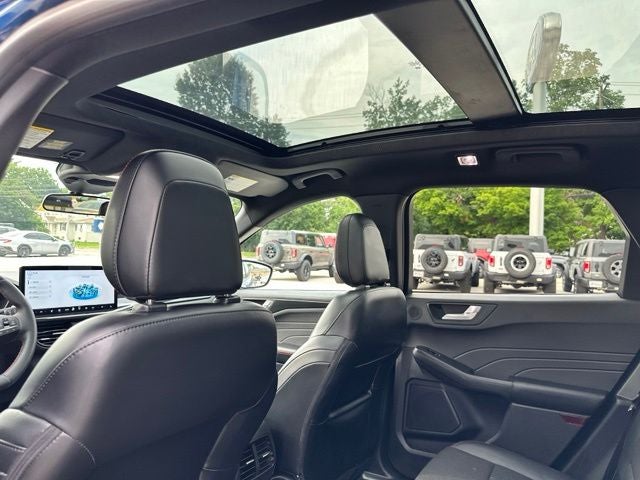 2023 Ford Escape ST-Line Select