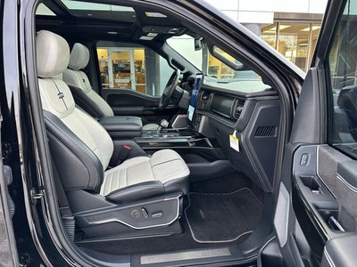 2023 Ford F-150 Lightning Platinum