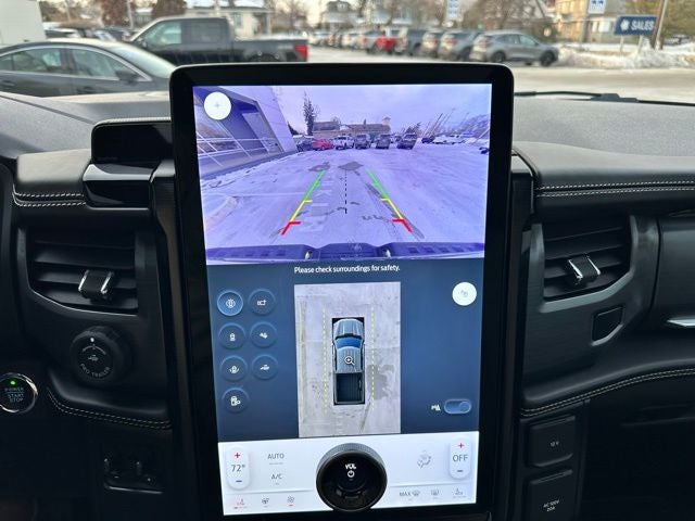 2023 Ford F-150 Lightning Platinum