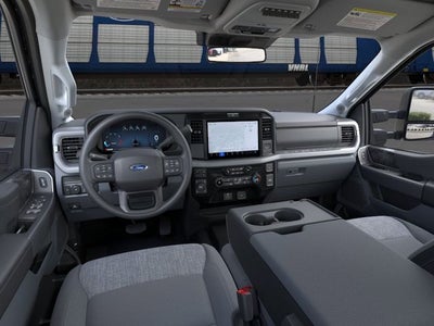 2026 Ford Super Duty F-350 SRW XLT