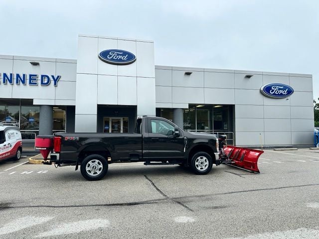 2025 Ford Super Duty F-350 SRW XLT
