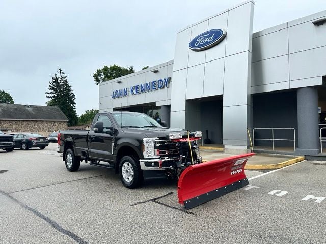 2025 Ford Super Duty F-350 SRW XLT