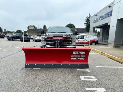 2025 Ford Super Duty F-350 SRW XLT
