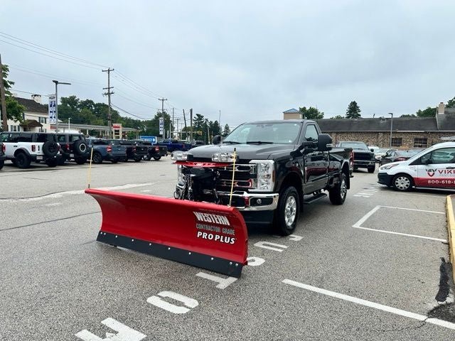 2025 Ford Super Duty F-350 SRW XLT