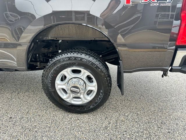 2025 Ford Super Duty F-350 SRW XLT