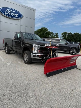 2025 Ford Super Duty F-350 SRW XLT