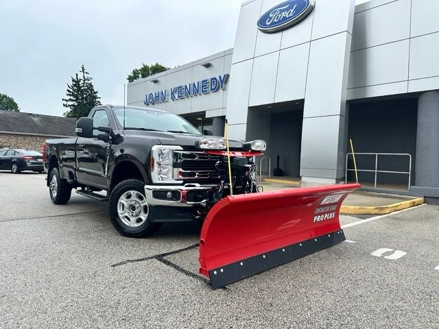 2025 Ford Super Duty F-350 SRW XLT