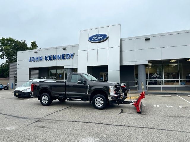 2025 Ford Super Duty F-350 SRW XLT