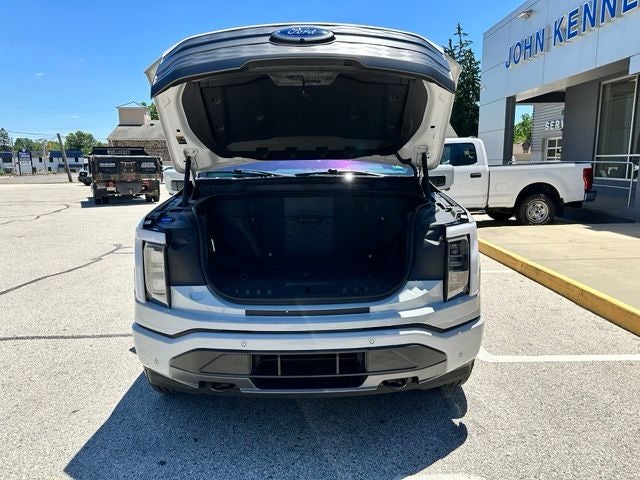 2023 Ford F-150 Lightning LARIAT