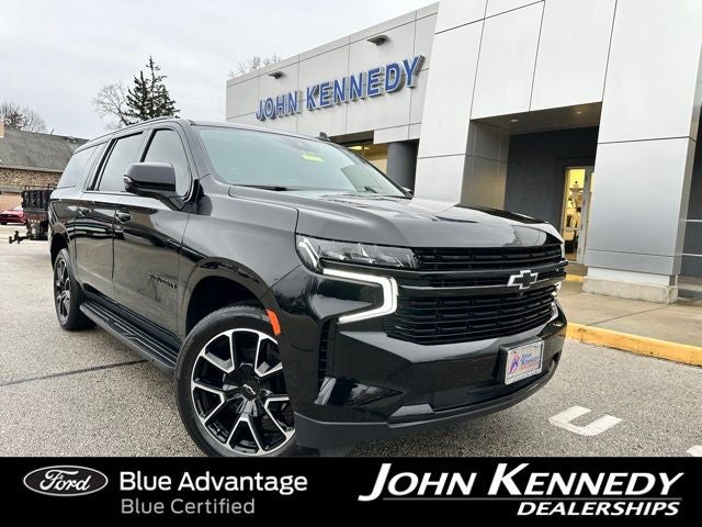 2023 Chevrolet Suburban RST