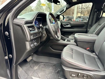 2023 Chevrolet Suburban RST