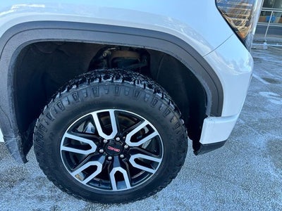 2022 GMC Sierra 1500 AT4