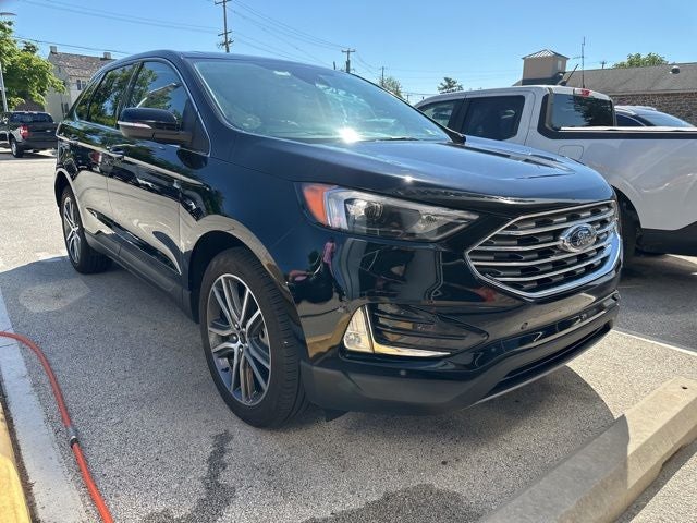 2024 Ford Edge Titanium AWD's photo
