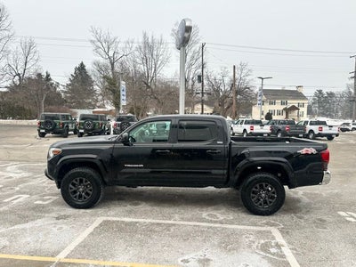2022 Toyota Tacoma 4WD SR