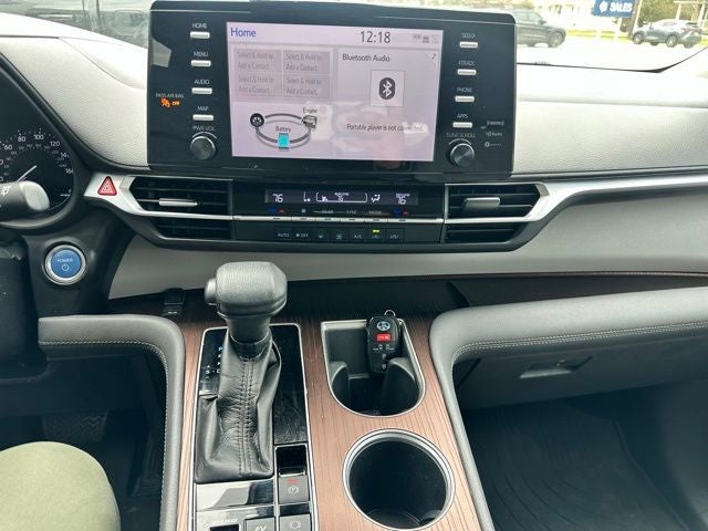 2021 Toyota Sienna LE