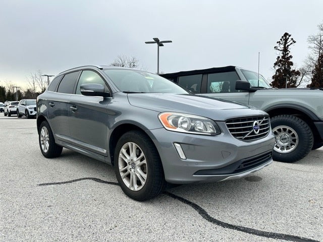 2016 Volvo XC60 T5 Premier