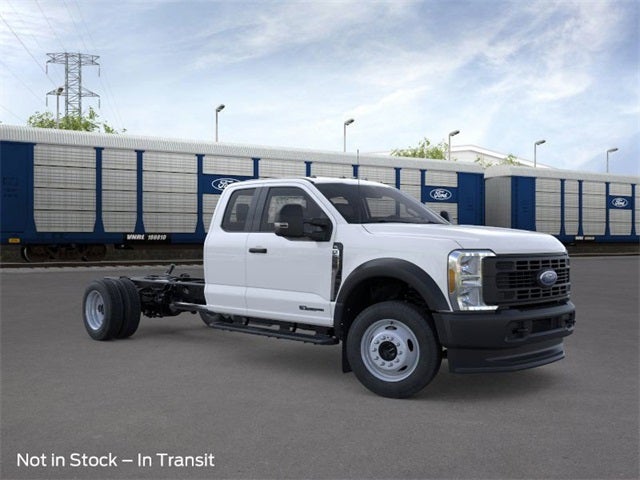 2026 Ford Super Duty F-550 DRW XL 4WD SuperCab 192 WB 84 CA