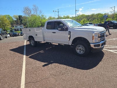 2026 Ford Super Duty F-350 SRW XL 4WD SuperCab 168 WB 60 CA