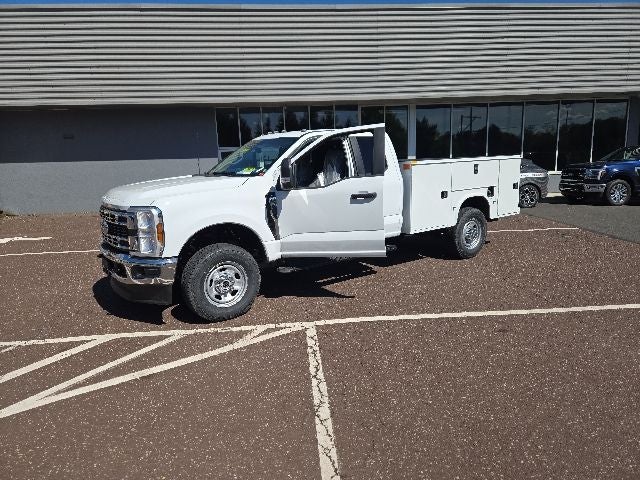 2026 Ford Super Duty F-350 SRW XL 4WD SuperCab 168 WB 60 CA