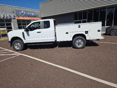 2026 Ford Super Duty F-350 SRW XL 4WD SuperCab 168 WB 60 CA