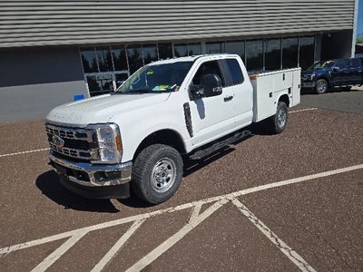 2026 Ford Super Duty F-350 SRW XL 4WD SuperCab 168 WB 60 CA