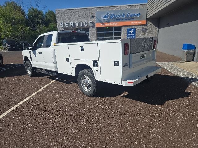 2026 Ford Super Duty F-350 SRW XL 4WD SuperCab 168 WB 60 CA