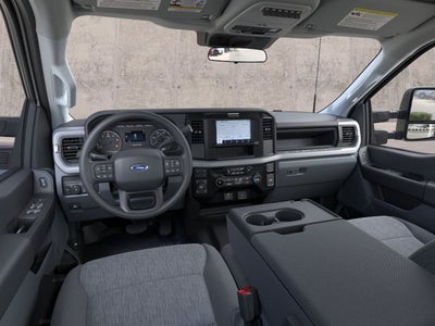 2026 Ford Super Duty F-350 SRW XL 4WD SuperCab 168 WB 60 CA