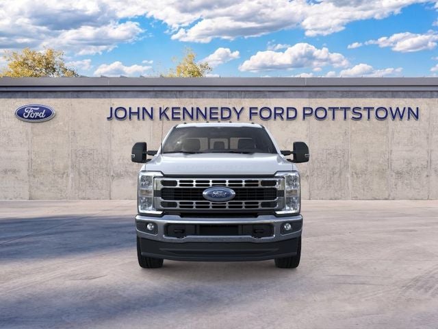 2026 Ford Super Duty F-350 SRW XL 4WD SuperCab 168 WB 60 CA