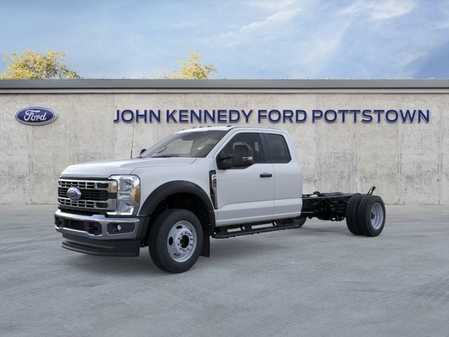 2026 Ford Super Duty F-450 DRW XL 4WD SuperCab 168 WB 60 CA