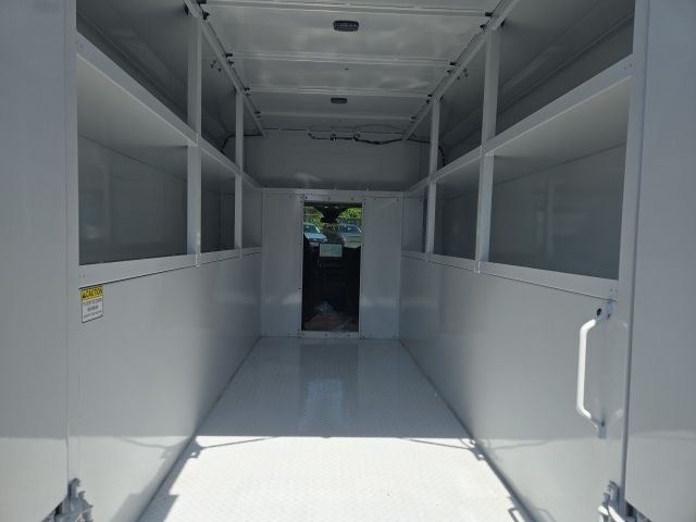 2026 Ford Transit Cutaway T-350 RWD SRW 138 WB 9500 GVWR