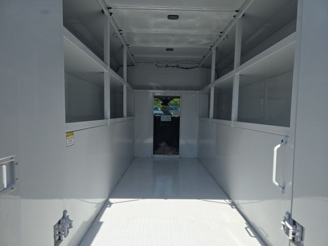 2026 Ford Transit Cutaway T-350 RWD SRW 138 WB 9500 GVWR